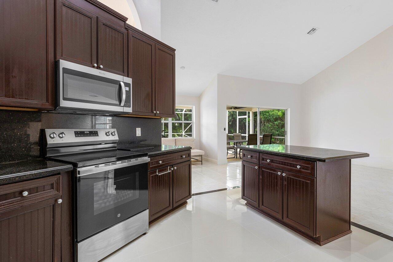 20264 Hacienda Court