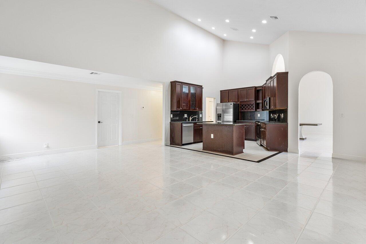 20264 Hacienda Court