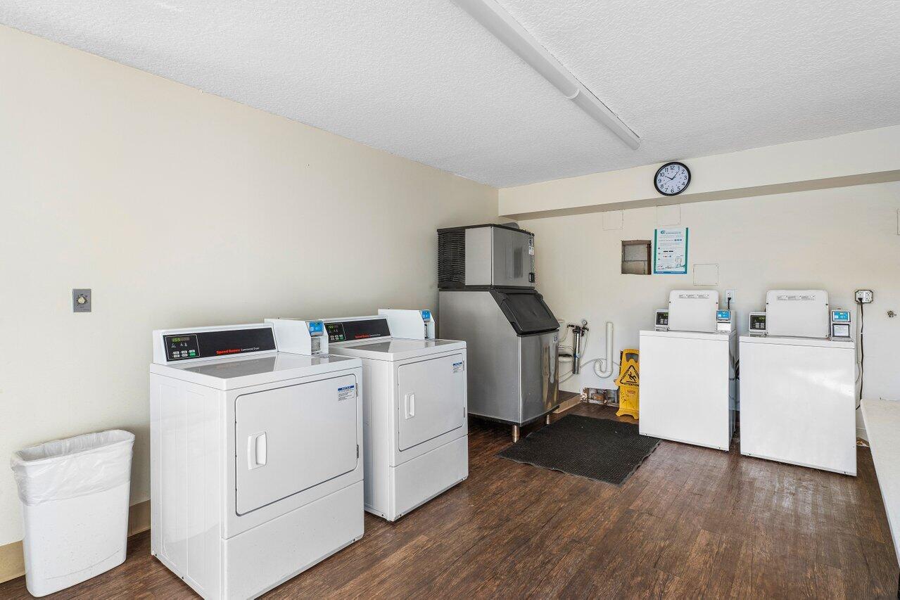 10 Royal Palm Way Unit 202