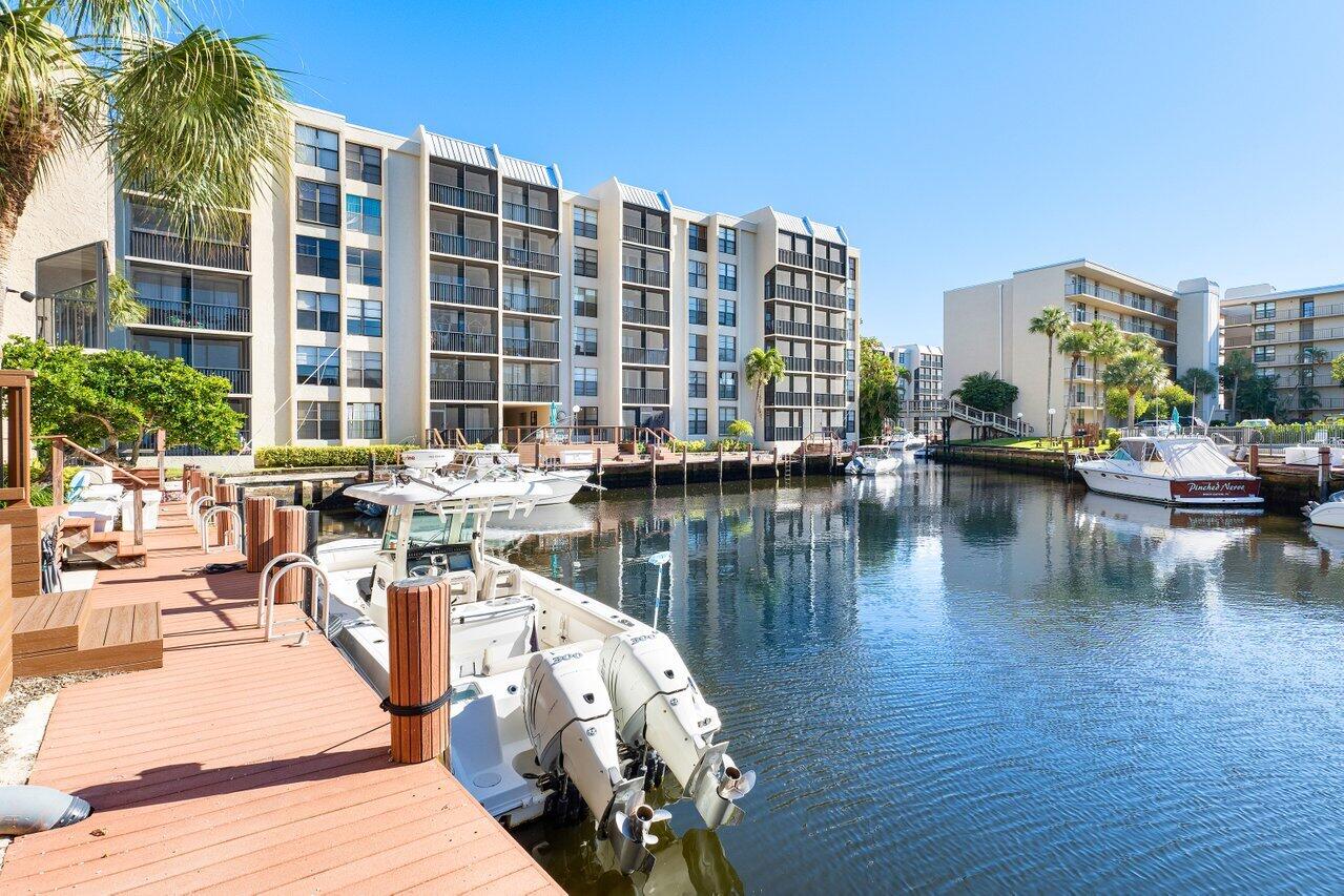 10 Royal Palm Way Unit 202