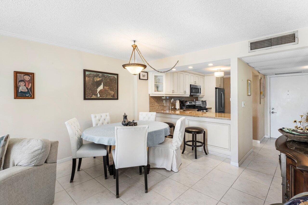 10 Royal Palm Way Unit 202