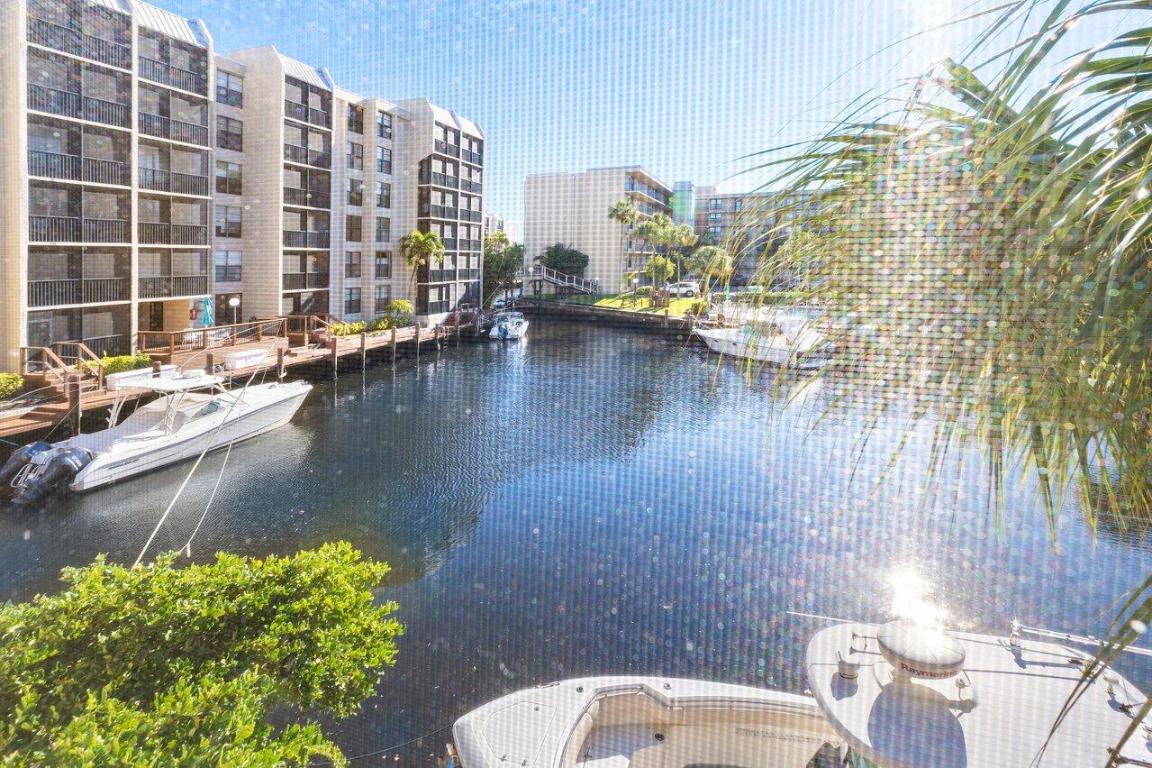 10 Royal Palm Way Unit 202