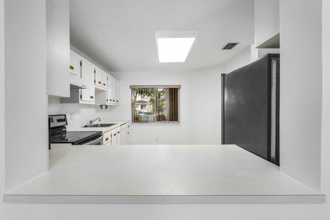 3422 Deer Creek Palladian Circle