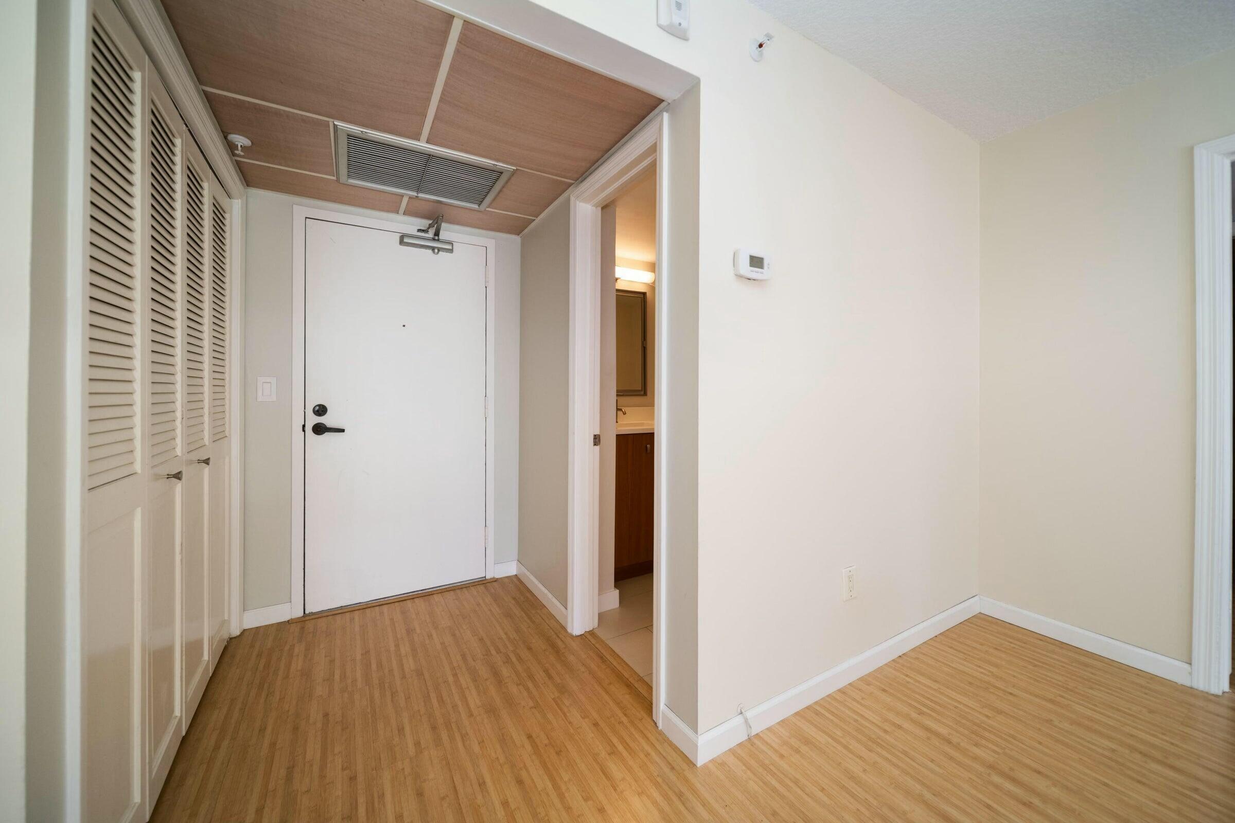 899 Jeffery Street 205