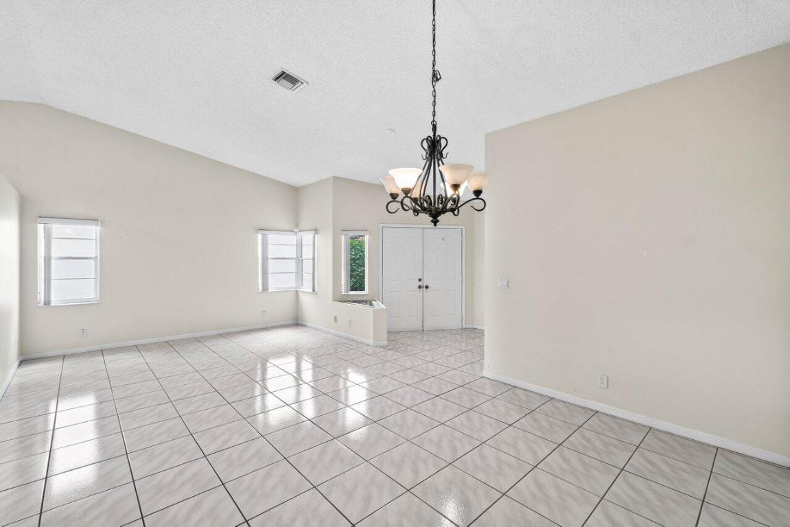 10001 Country Brook Road