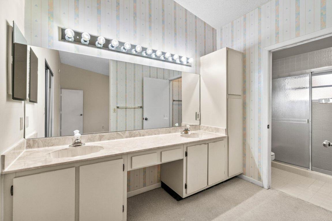 10001 Country Brook Road