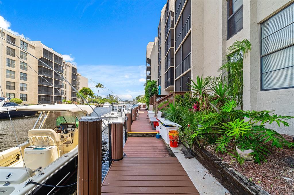 12 Royal Palm Way Unit 103