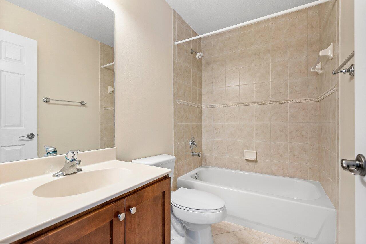 22188 Majestic Woods Way