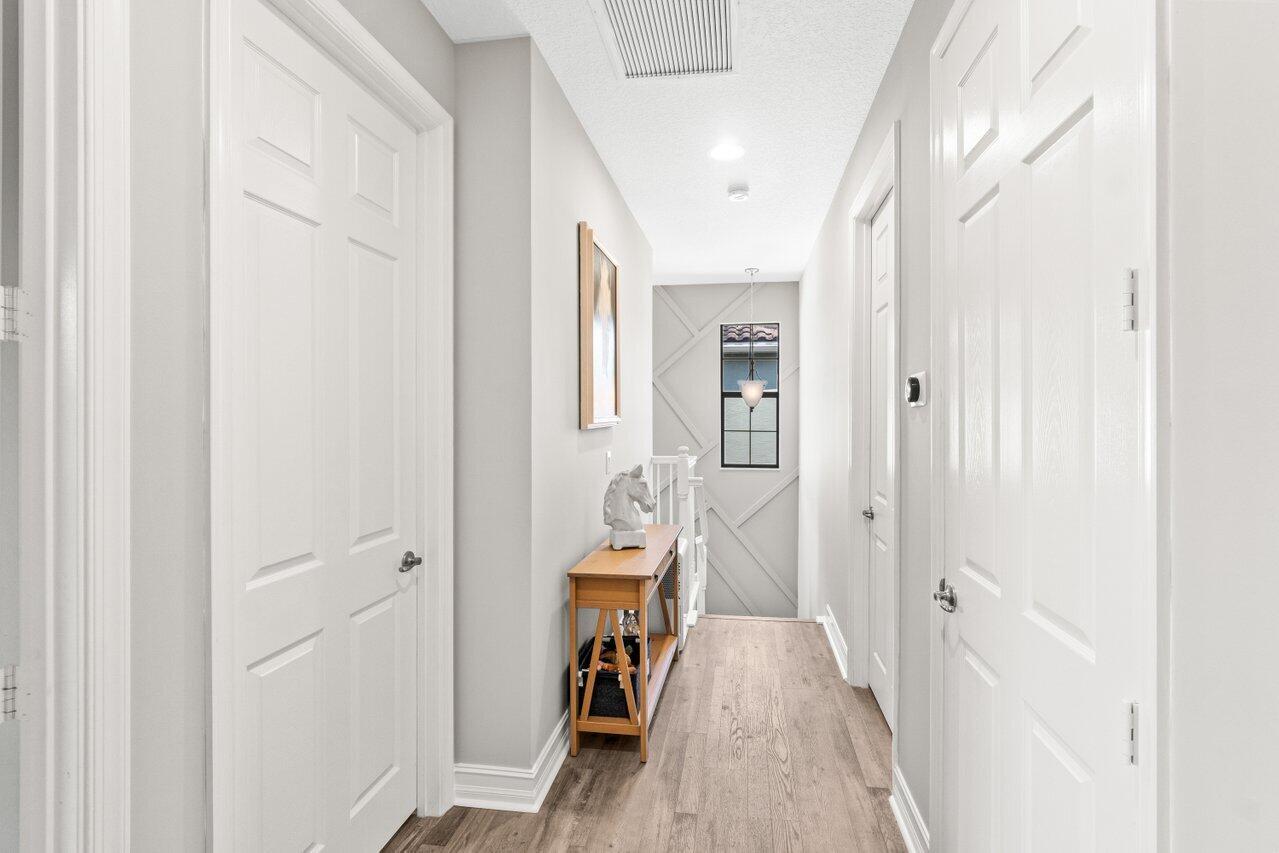 8128 Snowflake Obsidian Trail