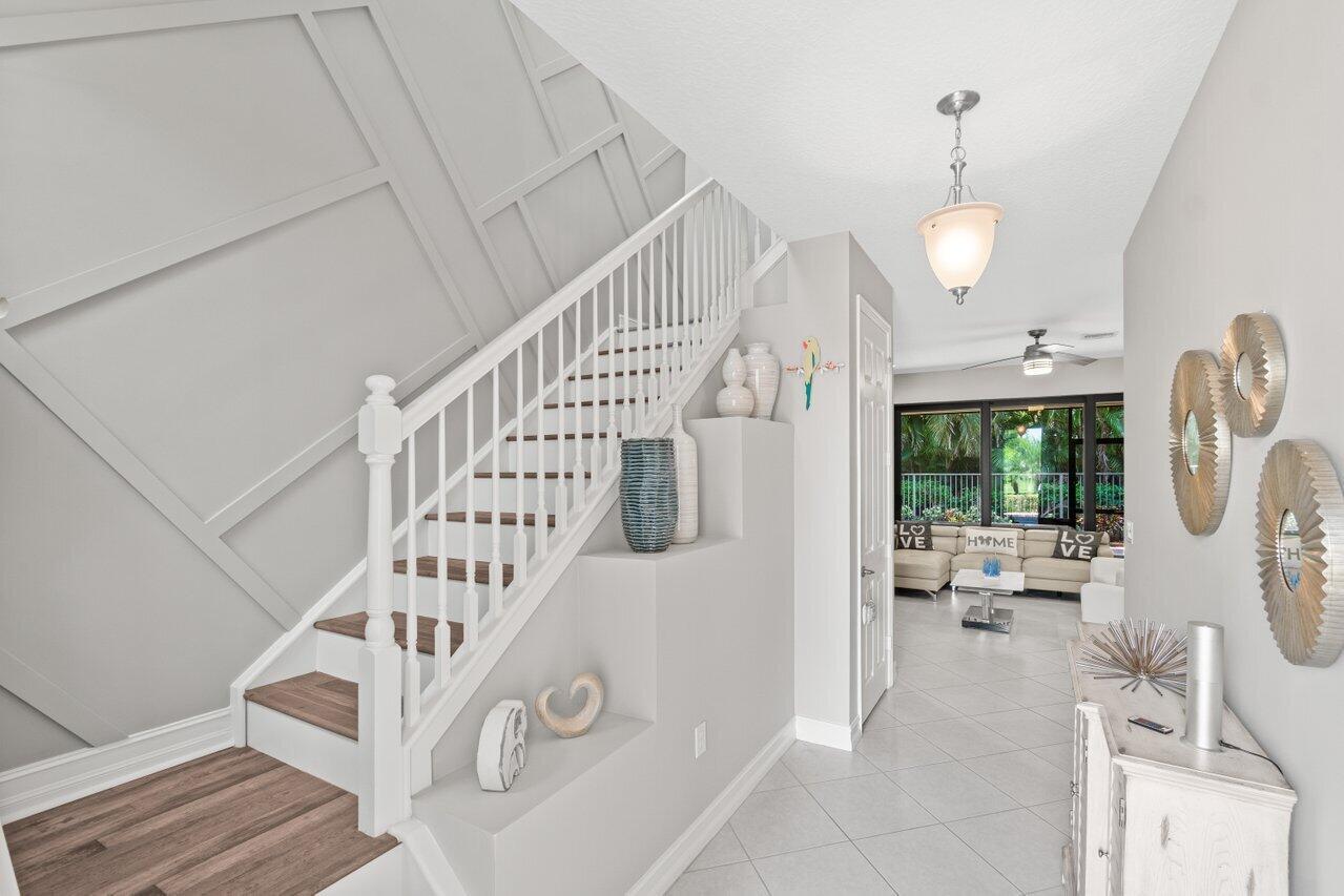 8128 Snowflake Obsidian Trail