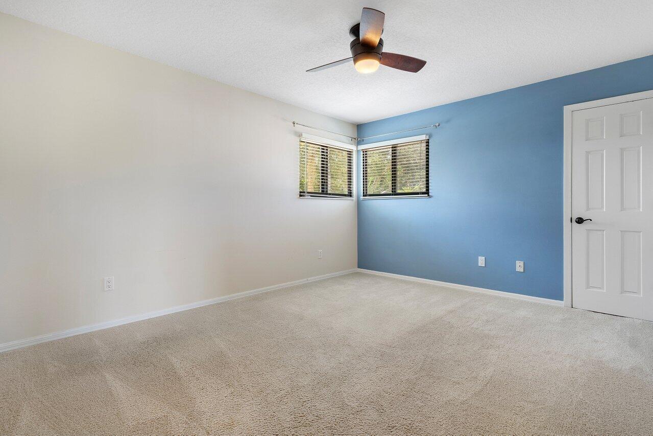 10744 Avenida Santa Ana