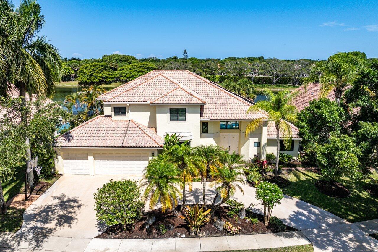 10744 Avenida Santa Ana