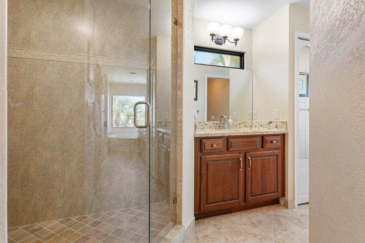 10744 Avenida Santa Ana