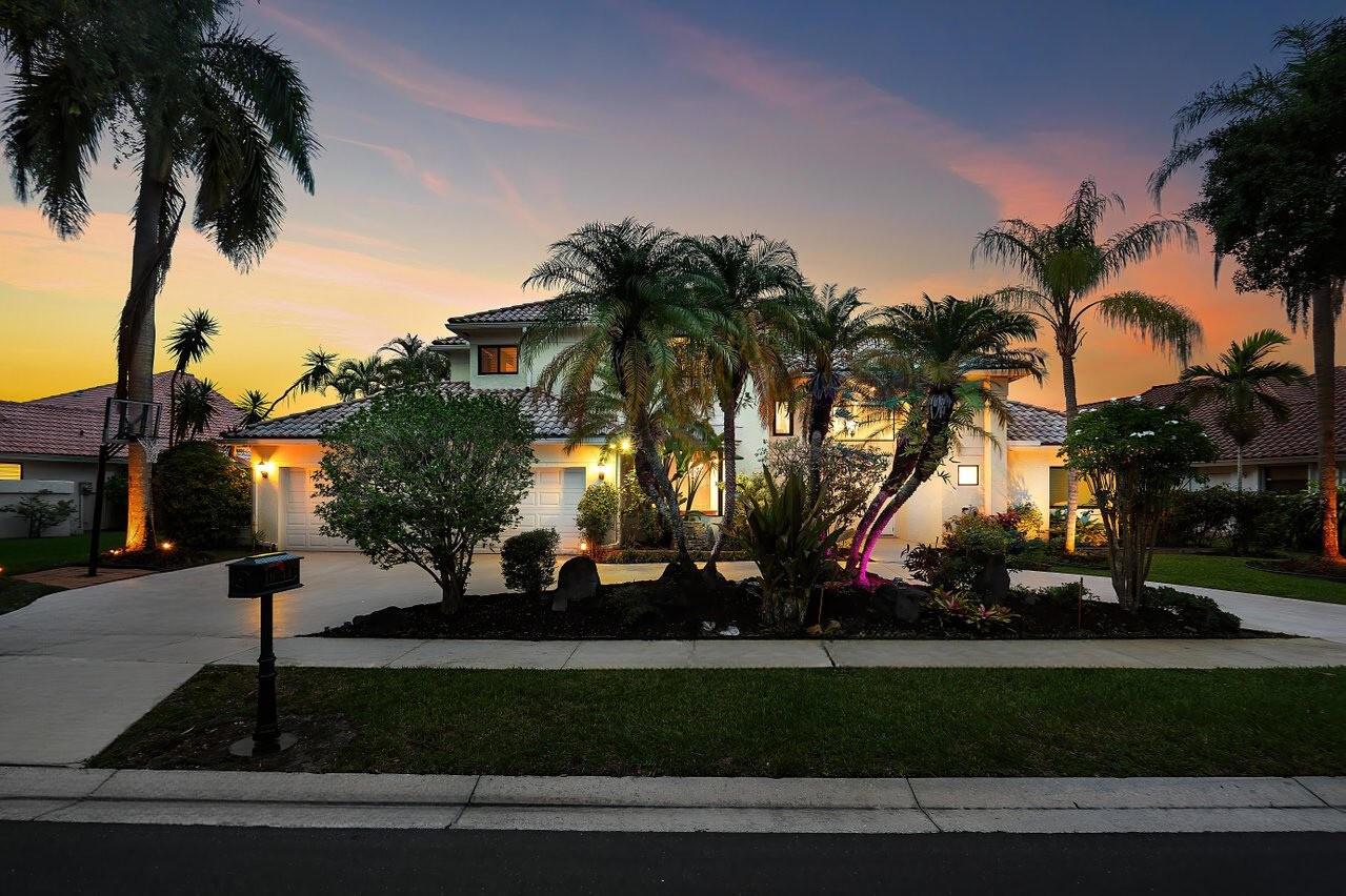 10744 Avenida Santa Ana