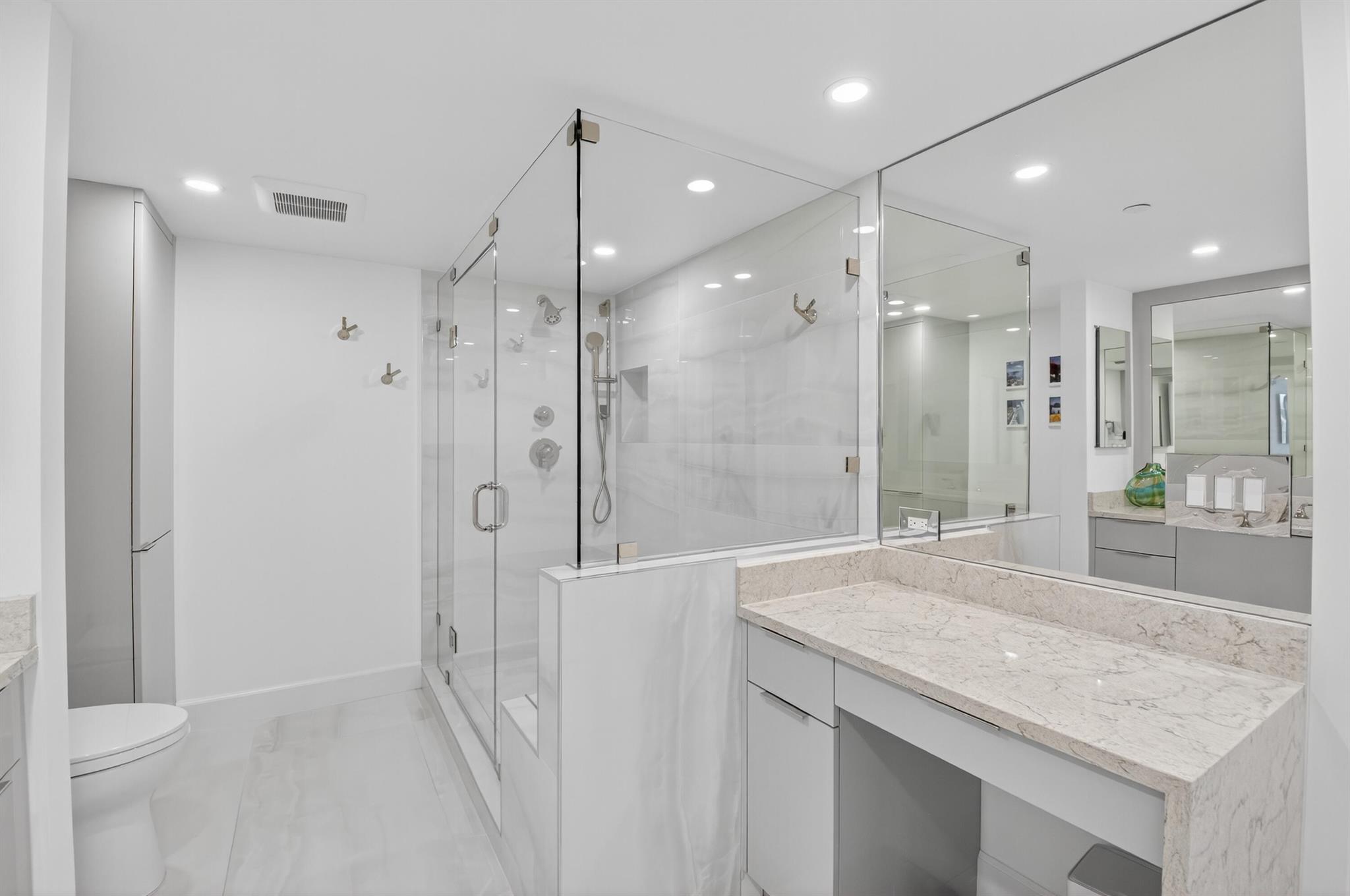 2667 N Ocean Boulevard I612