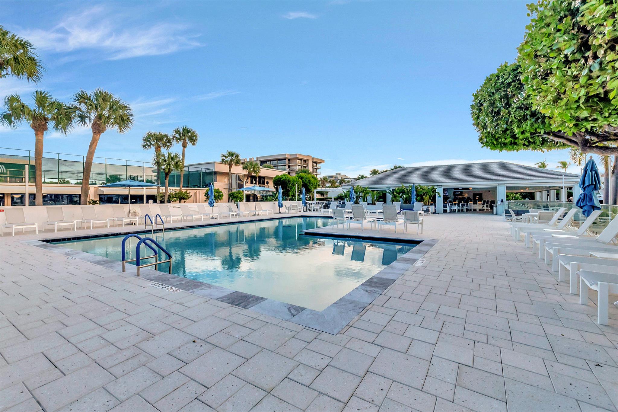 2667 N Ocean Boulevard I612