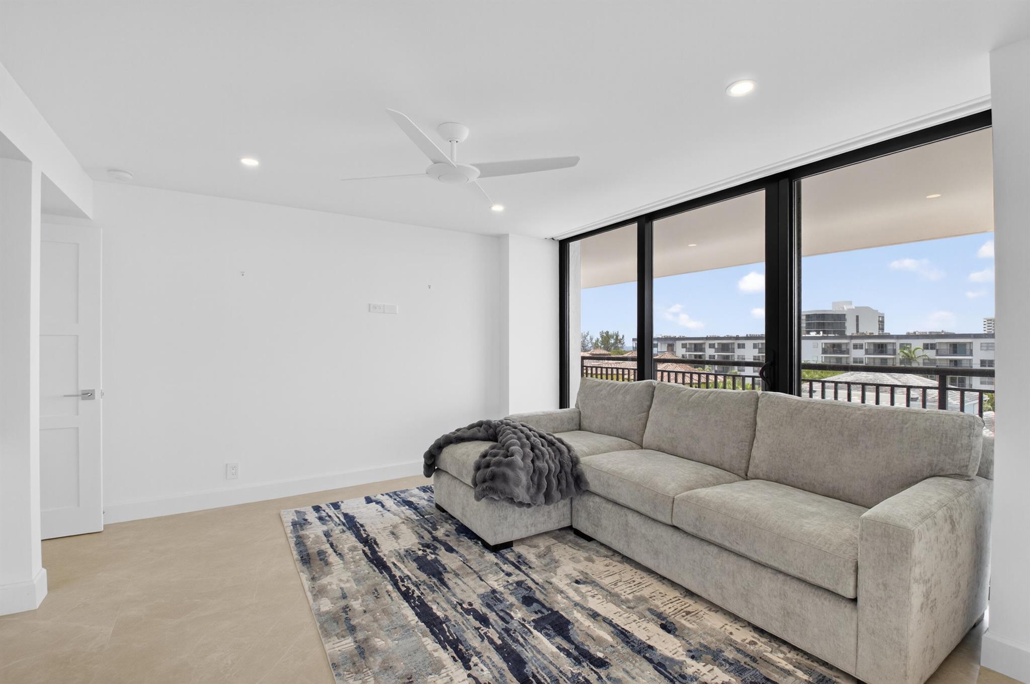 2667 N Ocean Boulevard I612