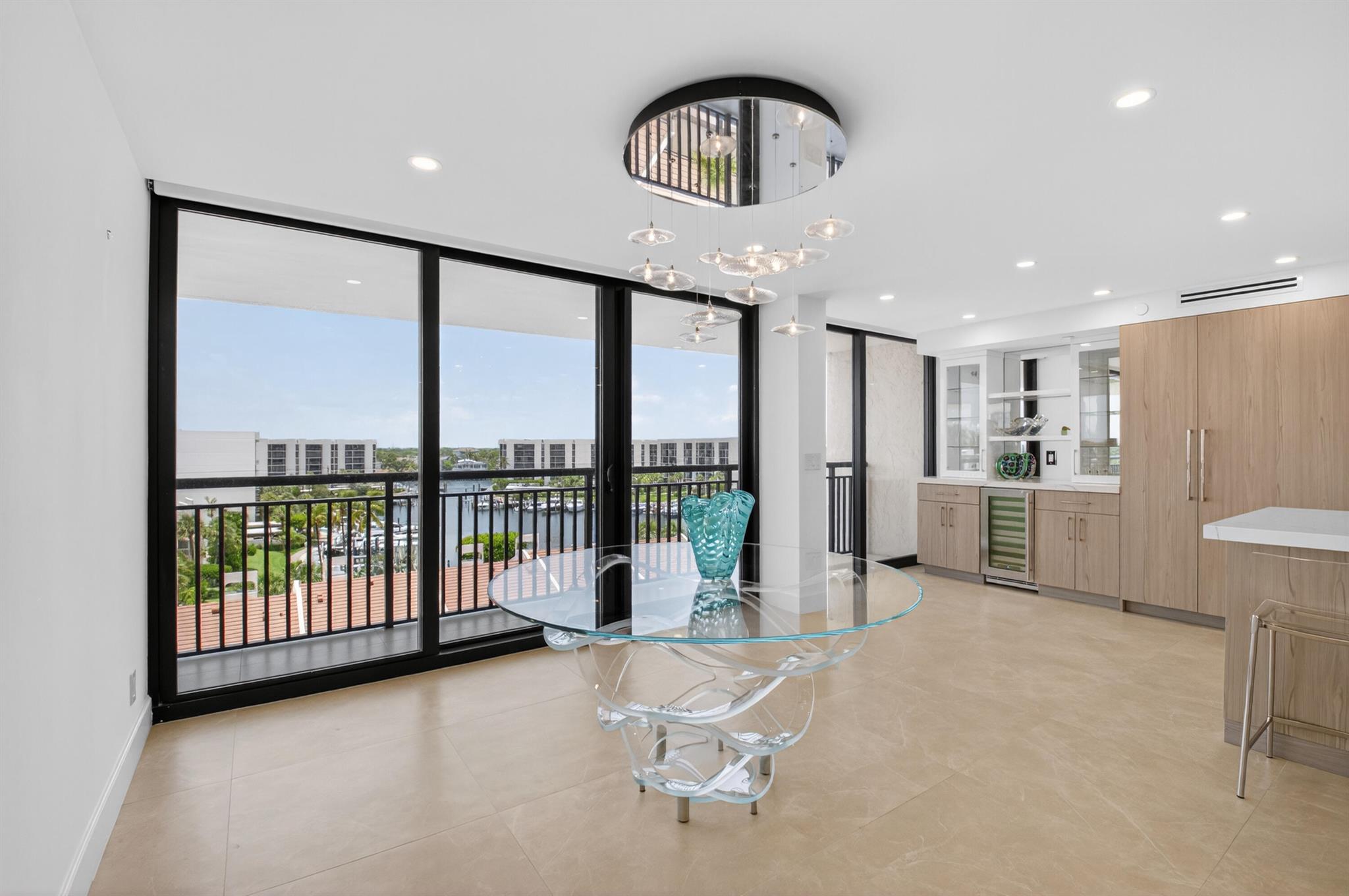 2667 N Ocean Boulevard I612