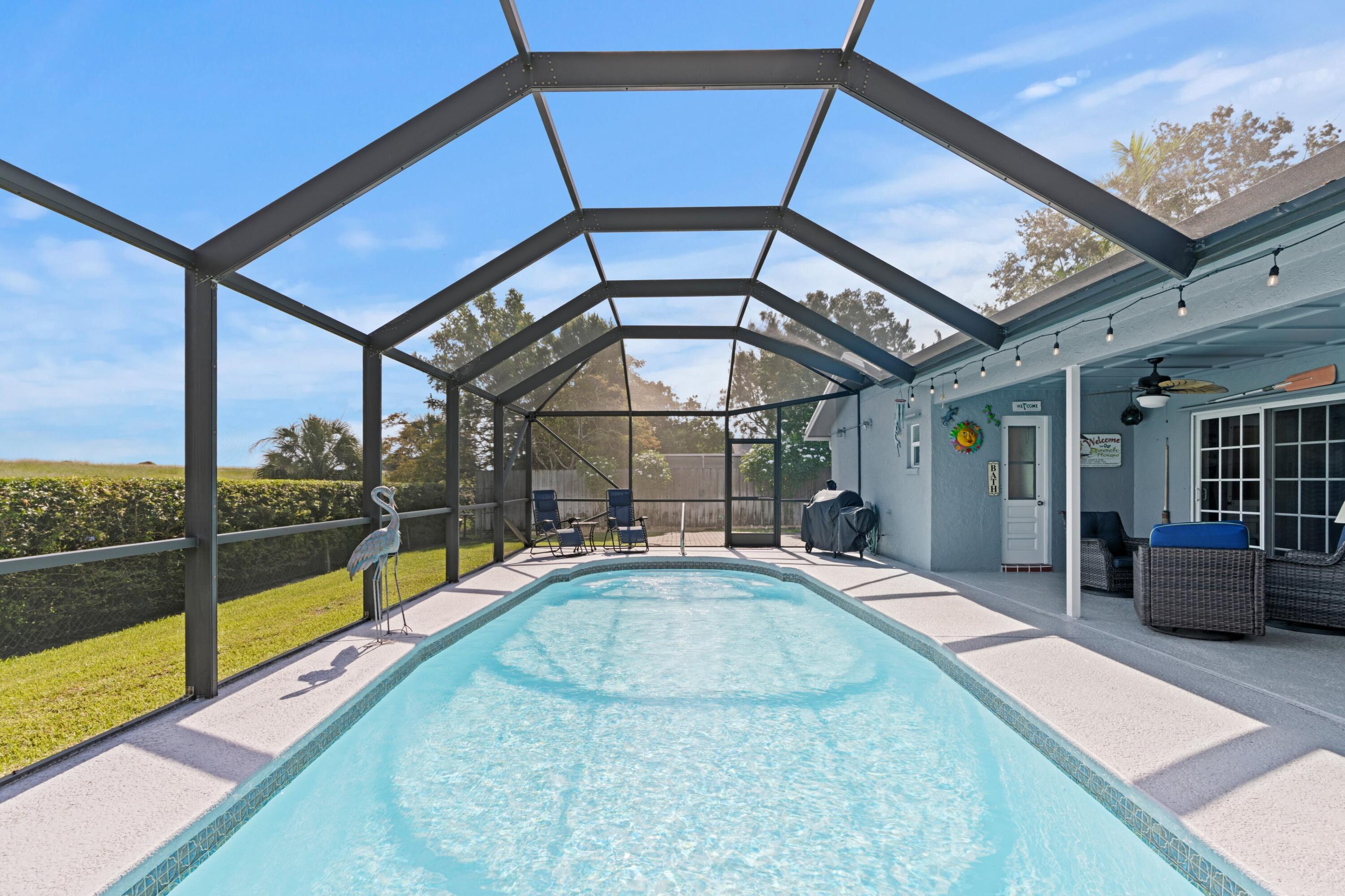 5435 Rose Marie Avenue N