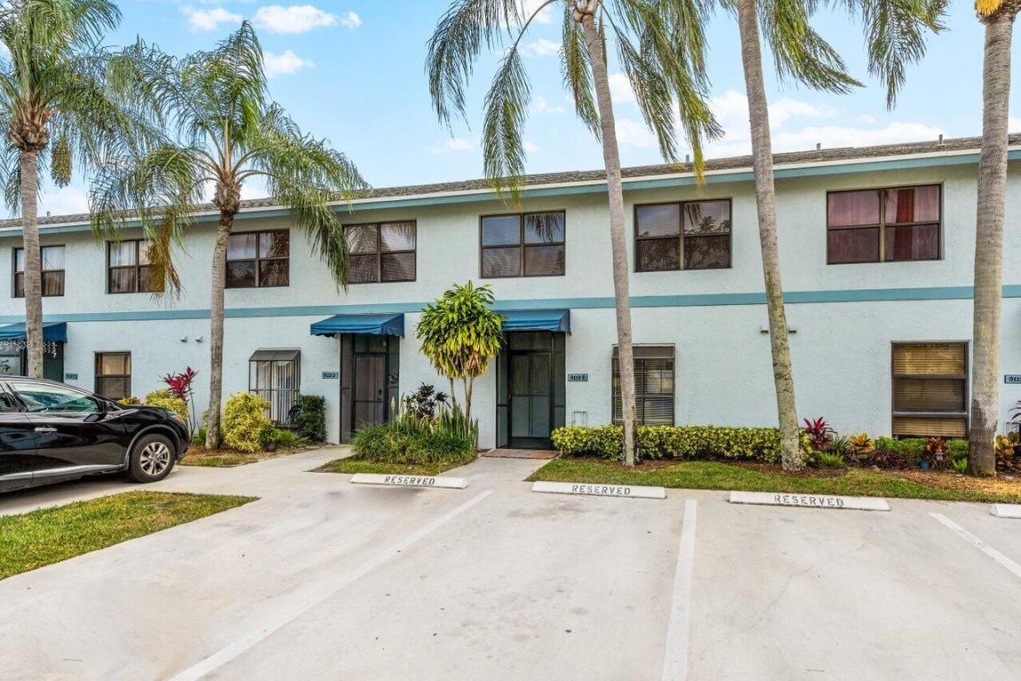 9112 SW 21st Court E