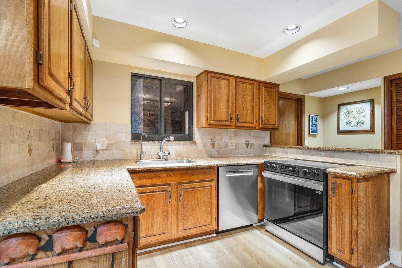 21792 Mountain Sugar Lane