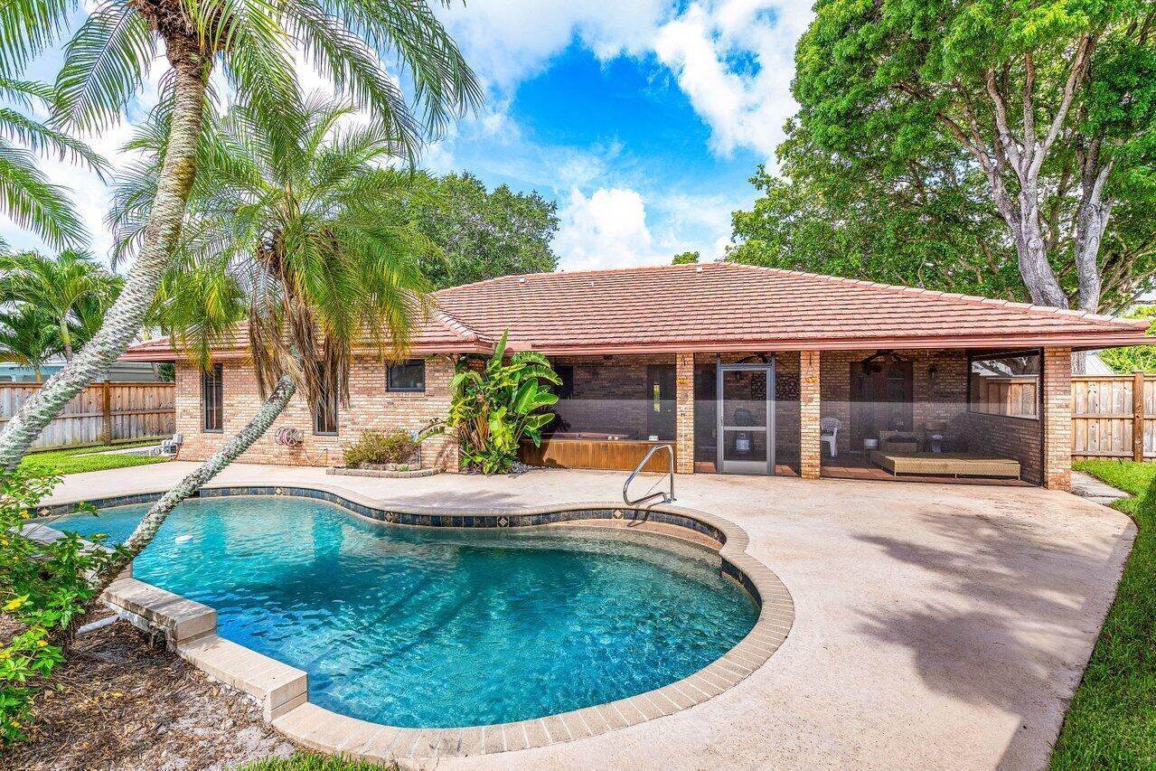 21792 Mountain Sugar Lane