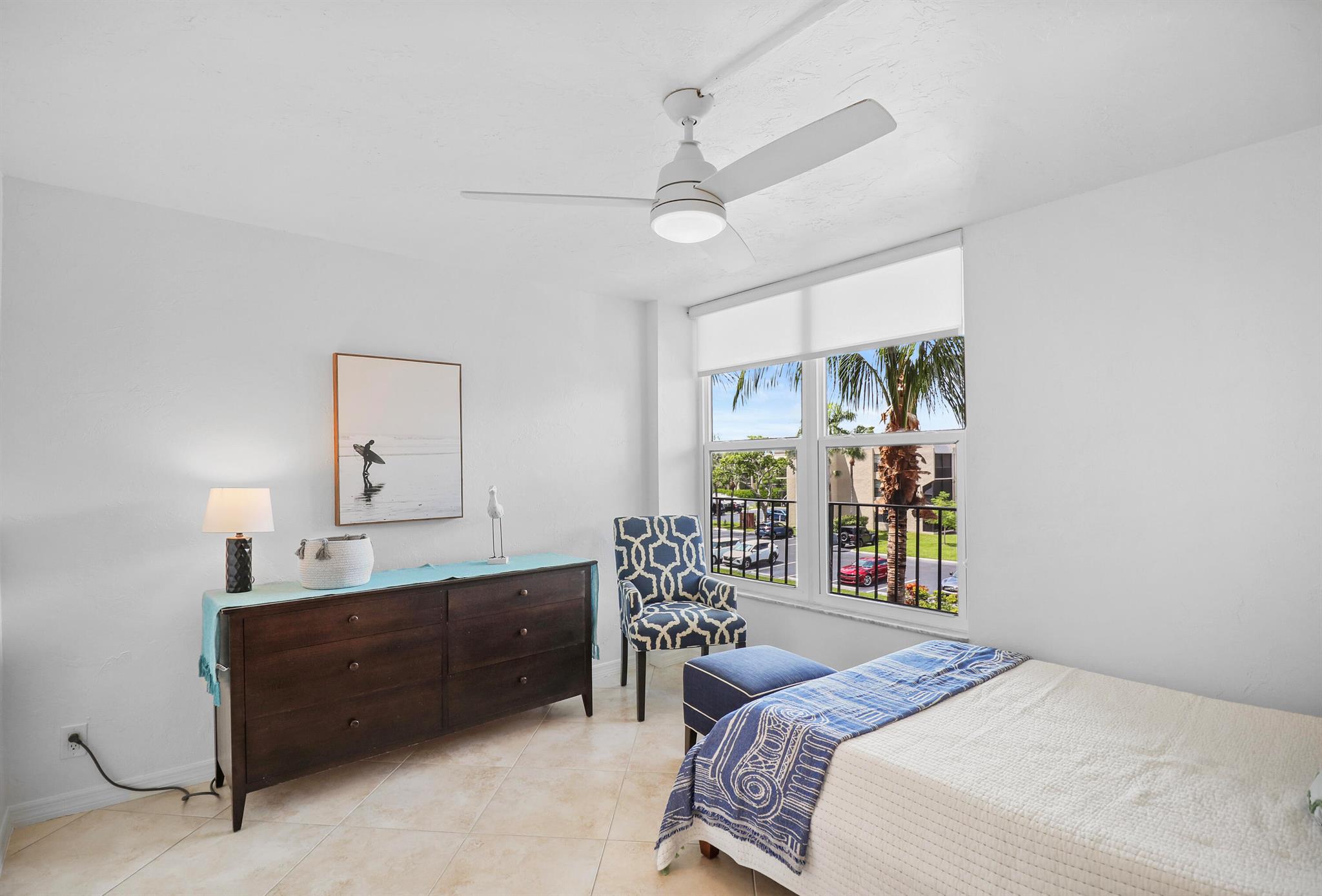 13 Royal Palm Way 302