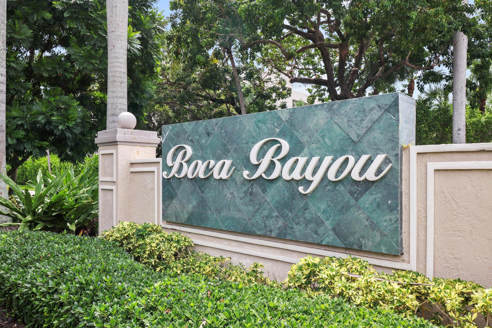 13 Royal Palm Way 302