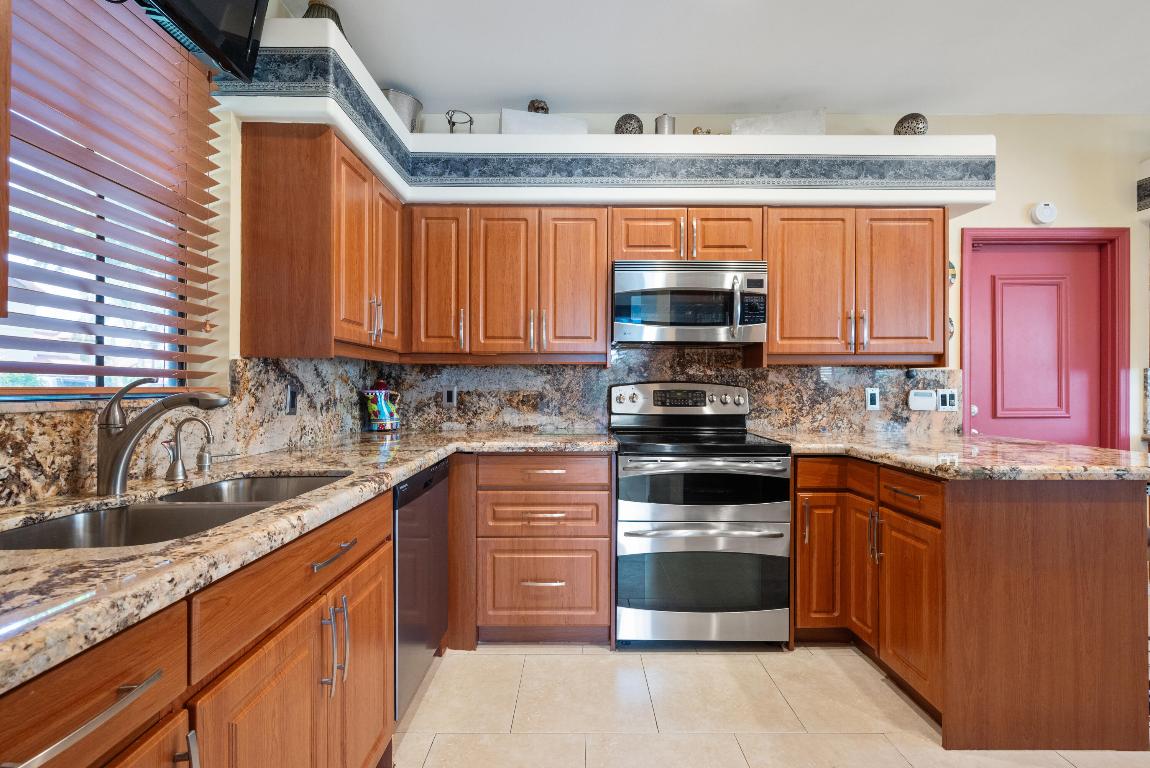 23452 Mirabella Circle S