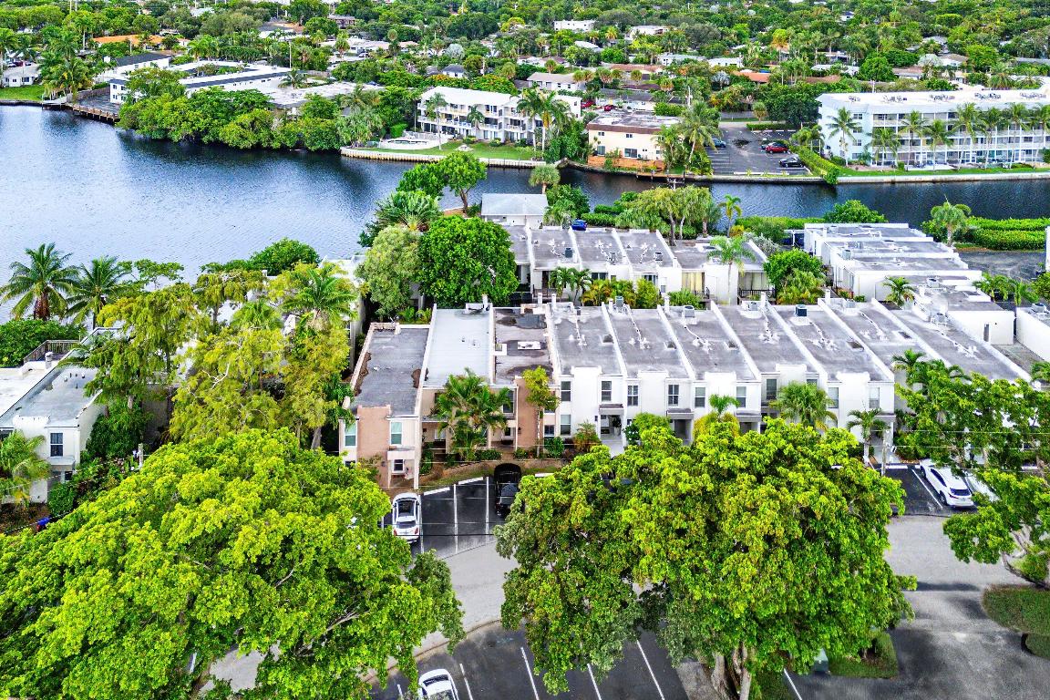 682 Kensington Place