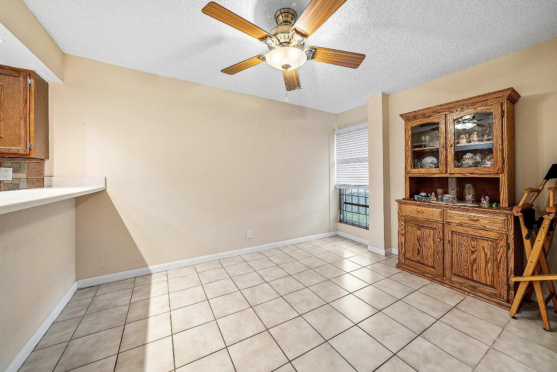 682 Kensington Place