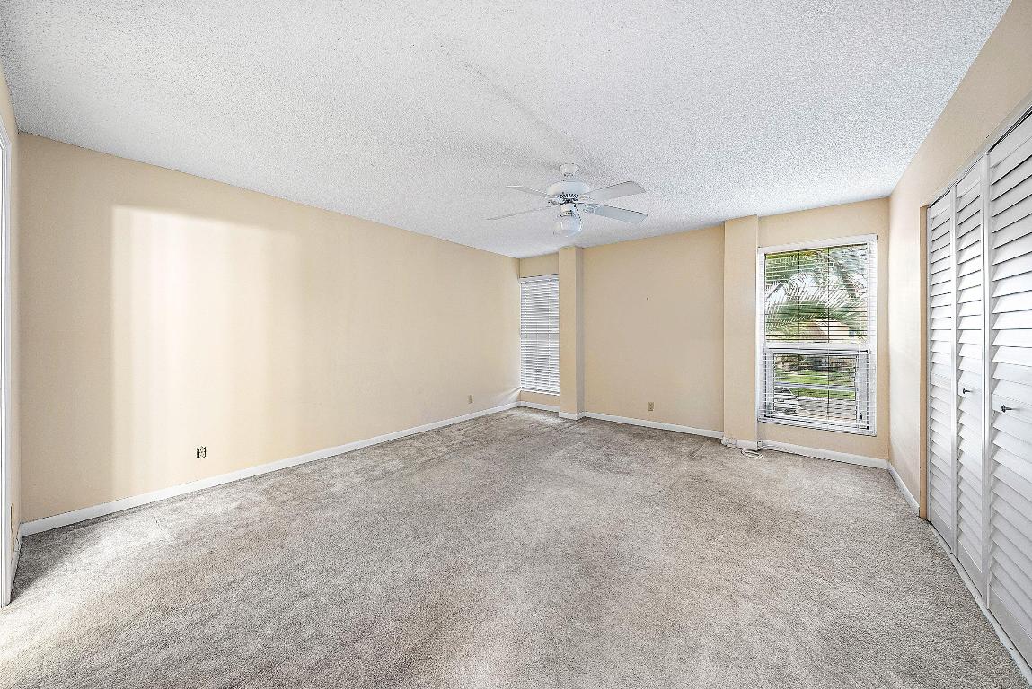 682 Kensington Place