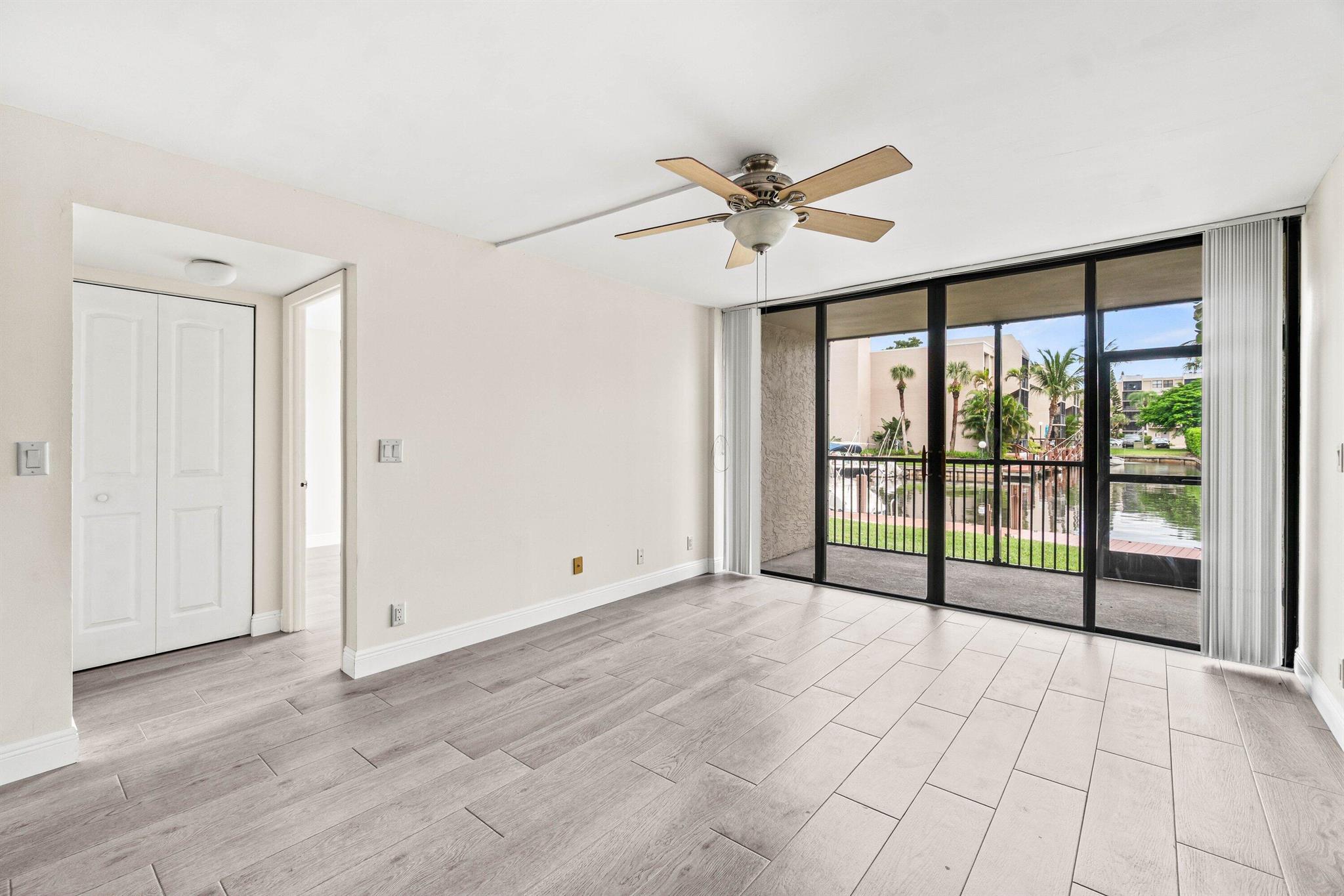 17 Royal Palm Way 103