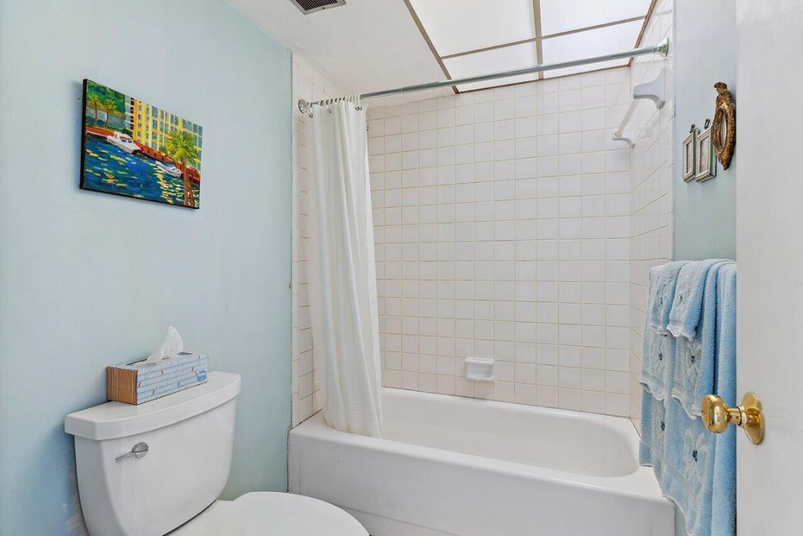 13 Royal Palm Way 602