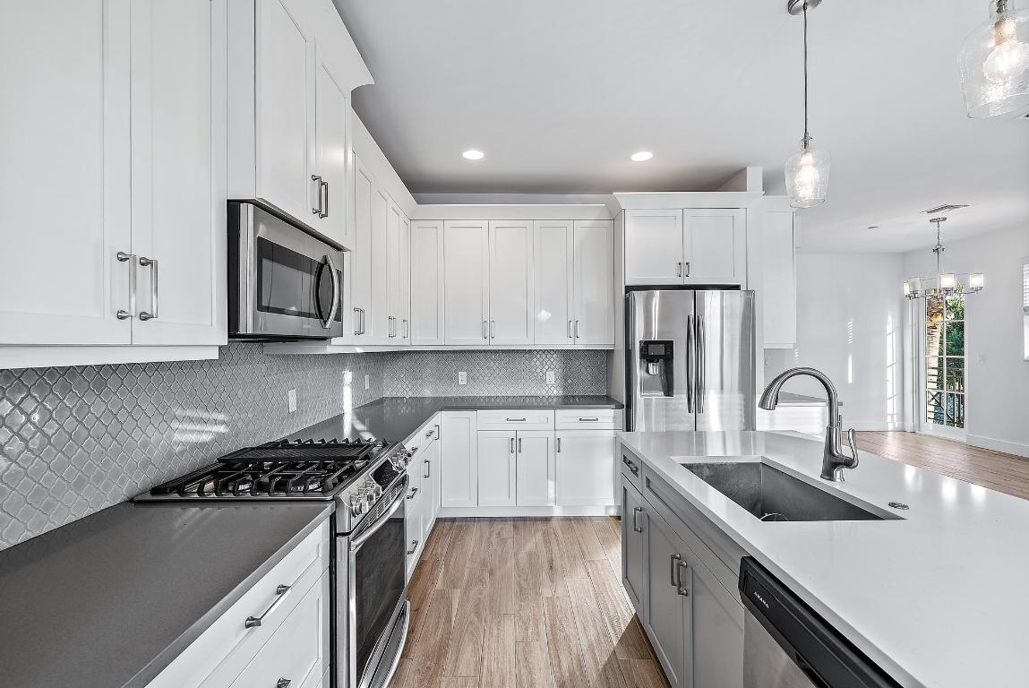 3770 County Line Road B5