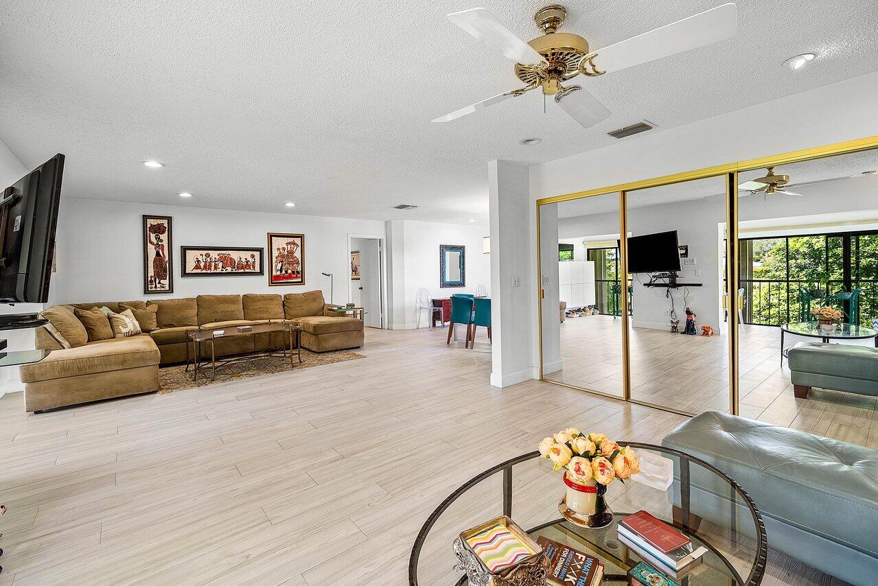 7920 Eastlake Drive 19-B