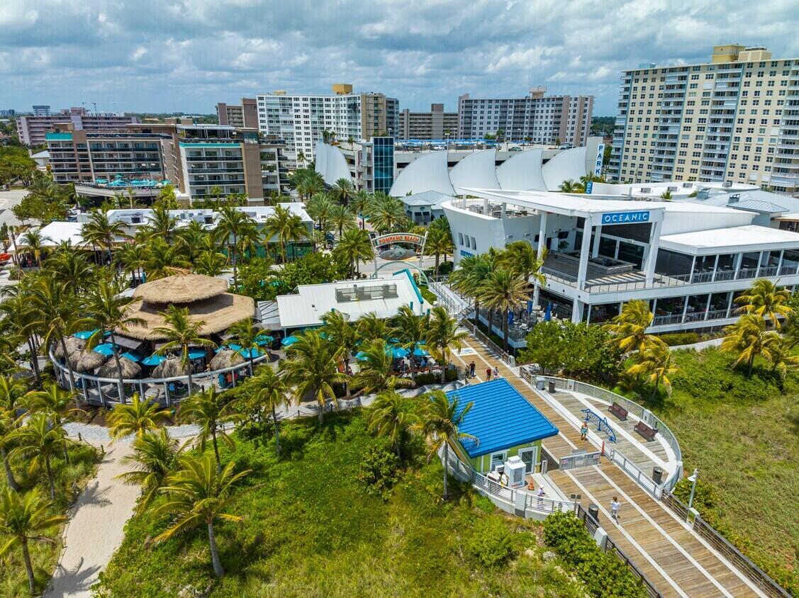 1020 N Riverside Drive