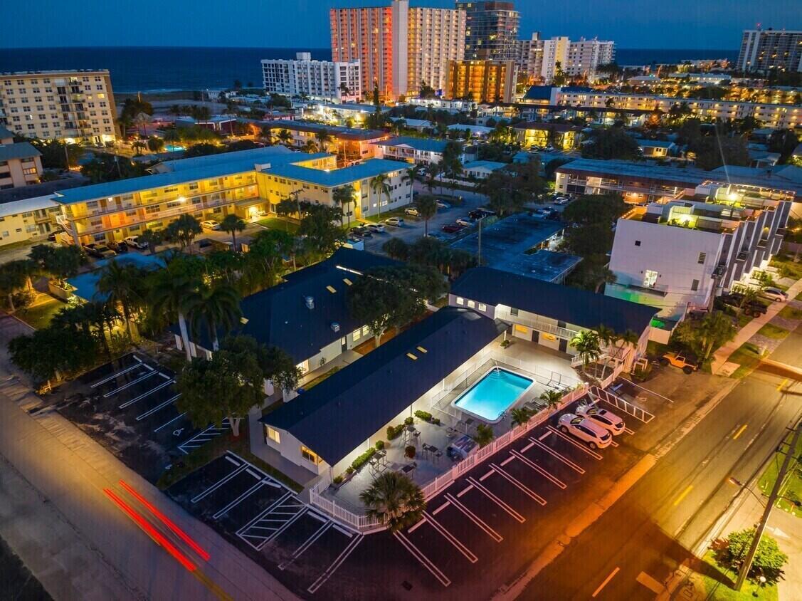 1020 N Riverside Drive