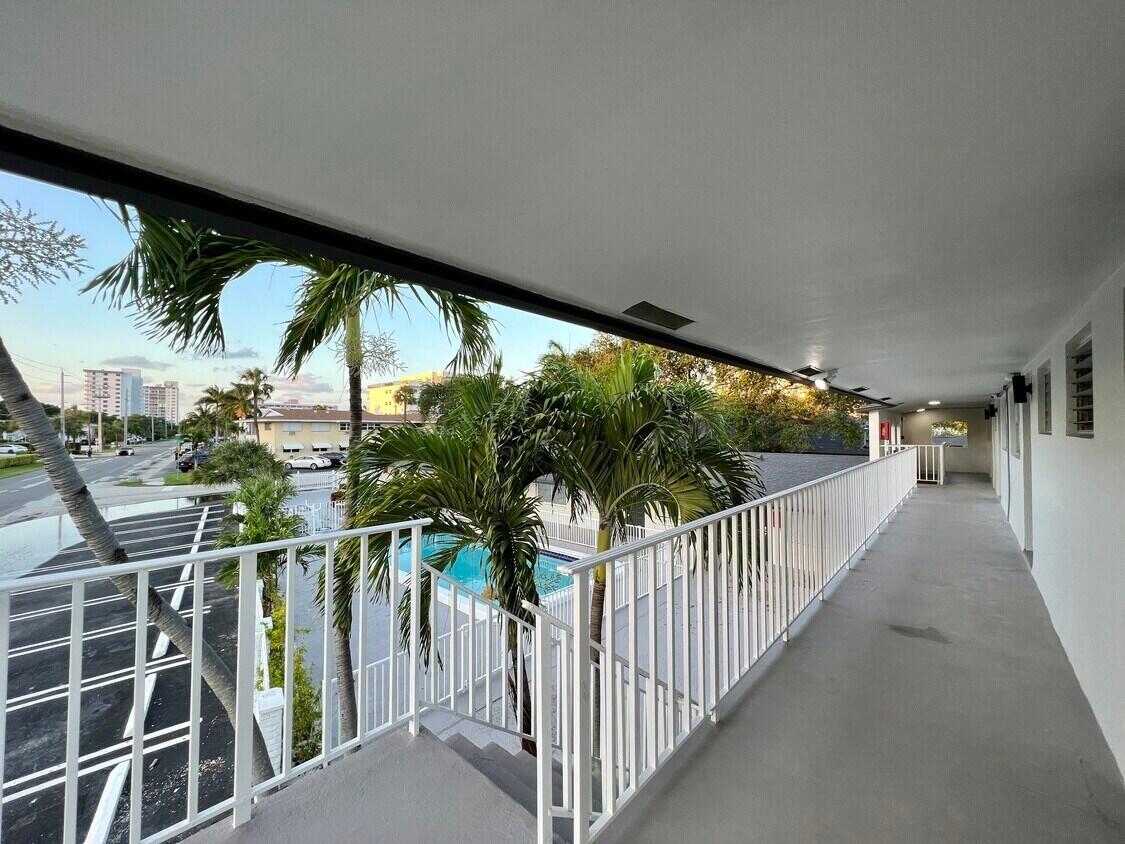 1020 N Riverside Drive