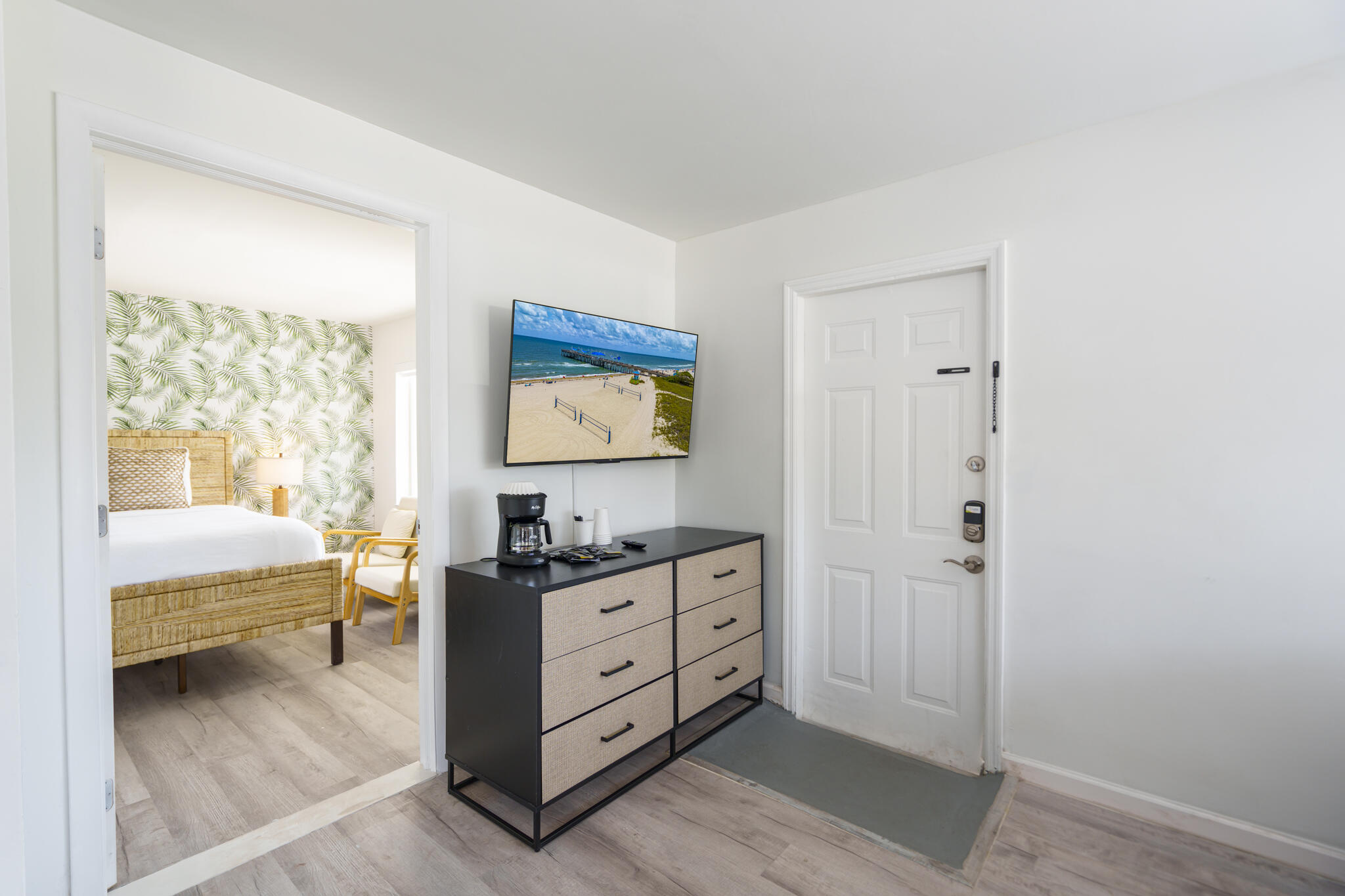 1020 N Riverside Drive