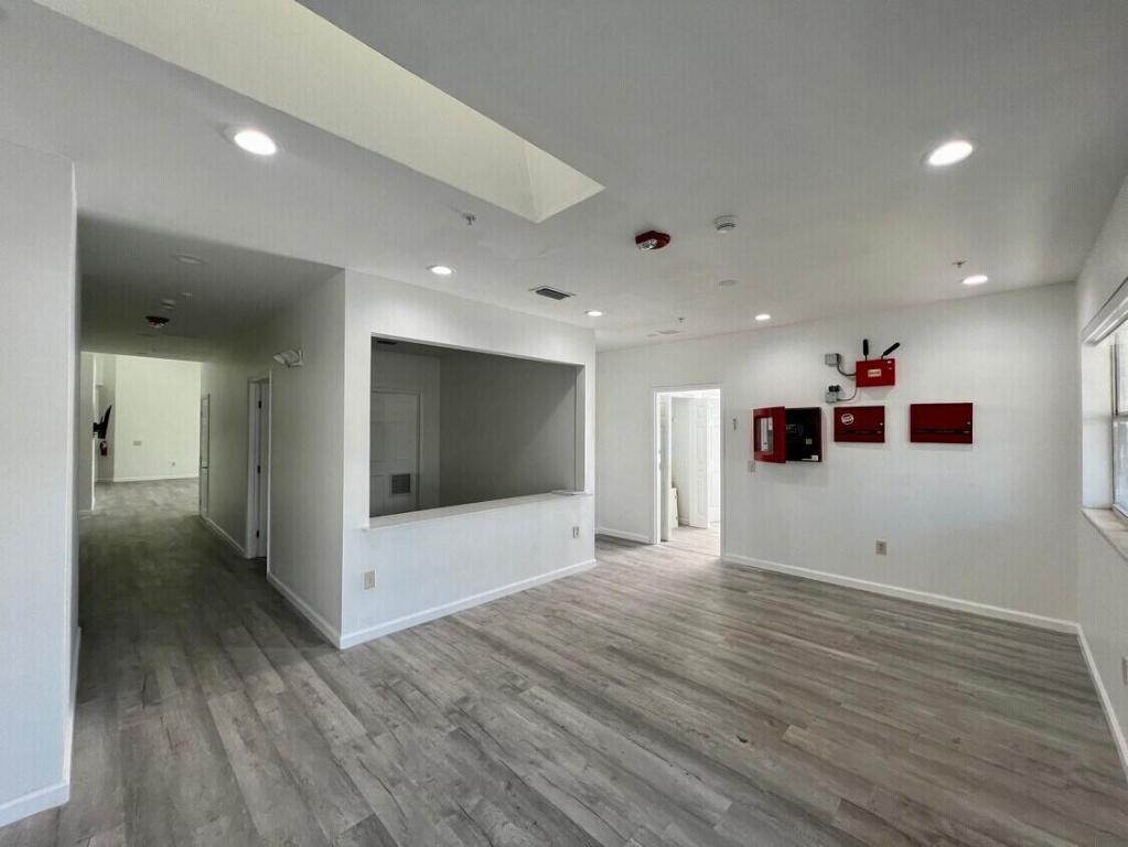 1020 N Riverside Drive