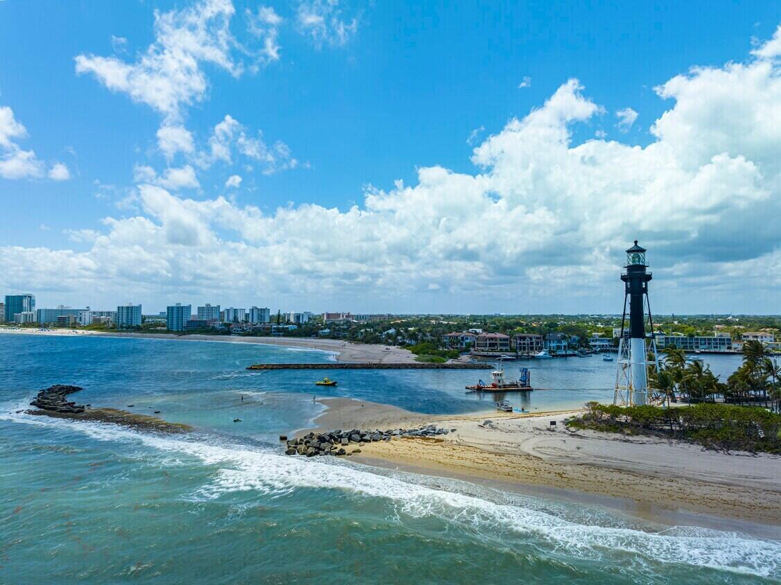 1020 N Riverside Drive