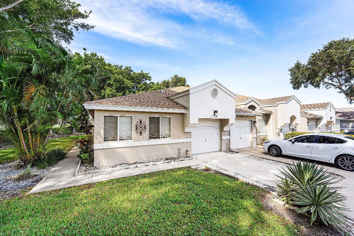 9112 Vineland Court A