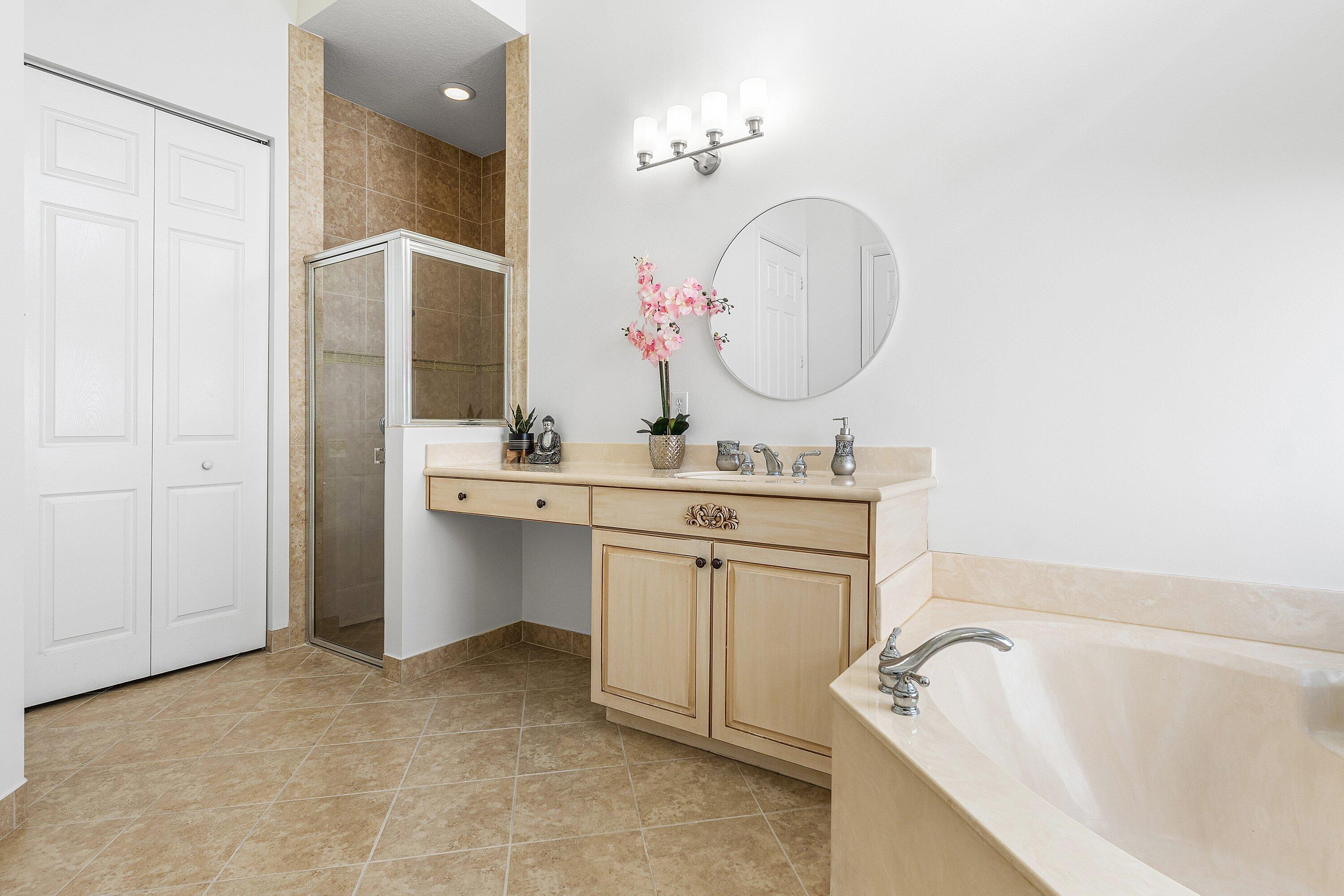 8782 Cobblestone Point Circle, Boynton Beach