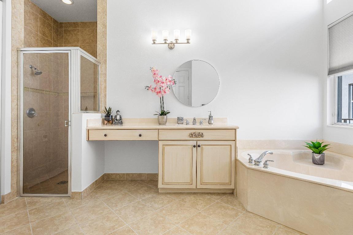 8782 Cobblestone Point Circle, Boynton Beach