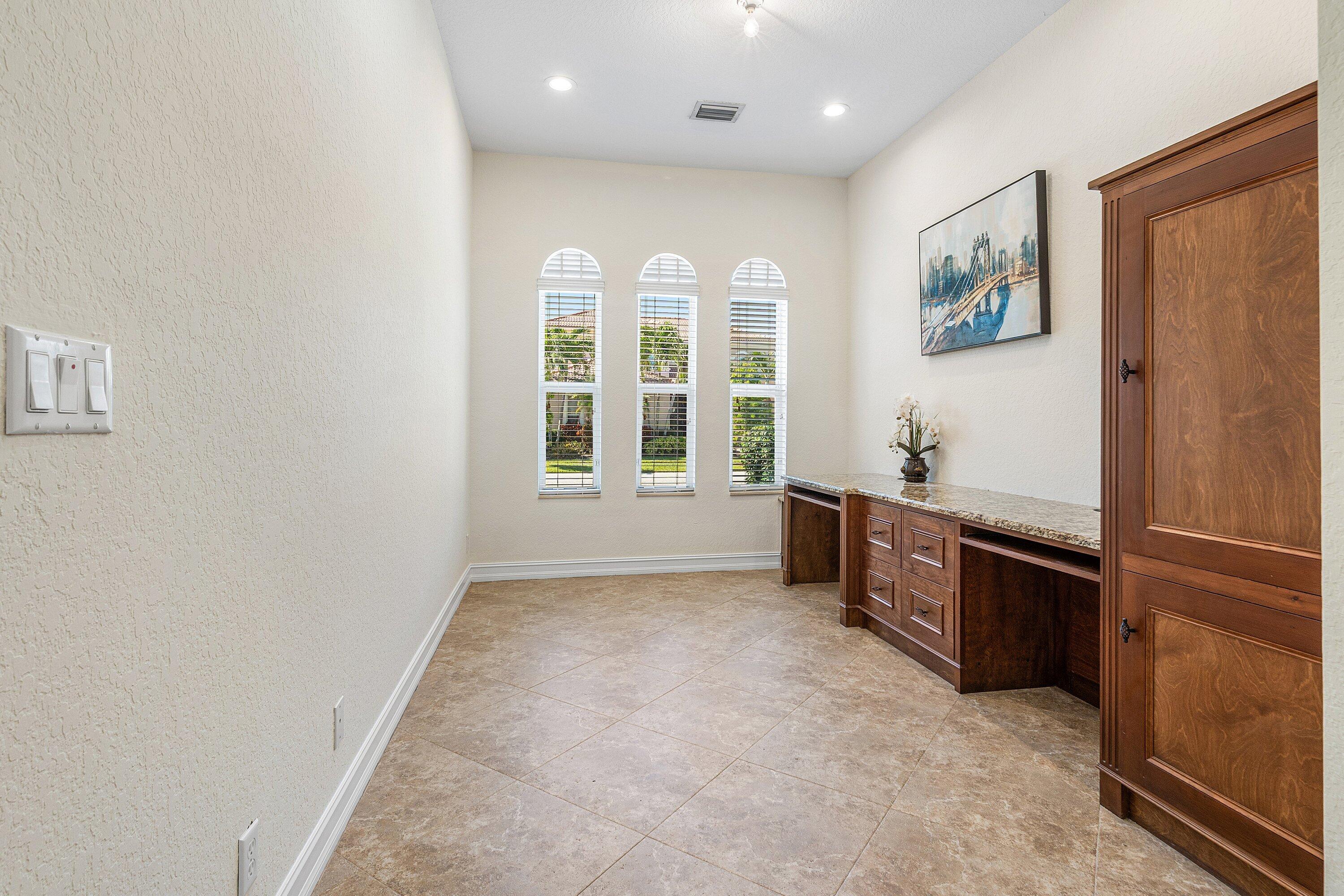 8782 Cobblestone Point Circle, Boynton Beach