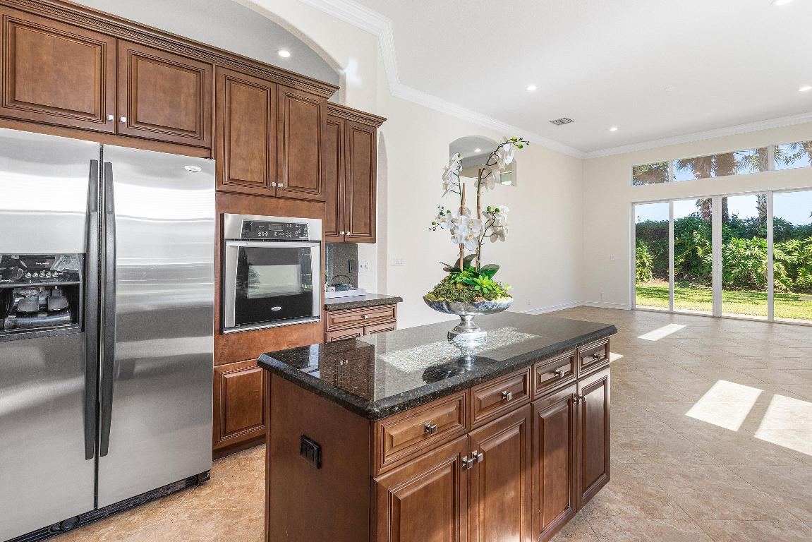 8782 Cobblestone Point Circle, Boynton Beach