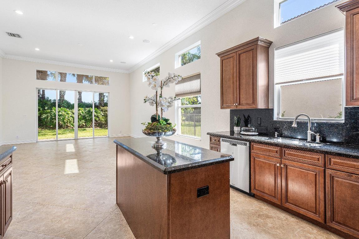 8782 Cobblestone Point Circle, Boynton Beach