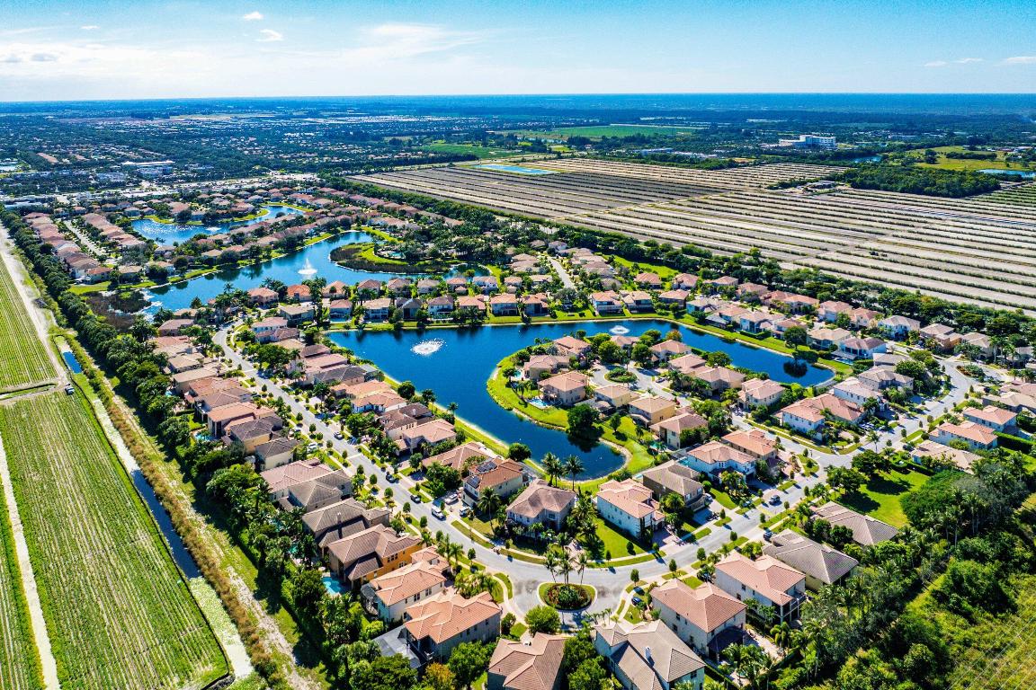 8782 Cobblestone Point Circle, Boynton Beach