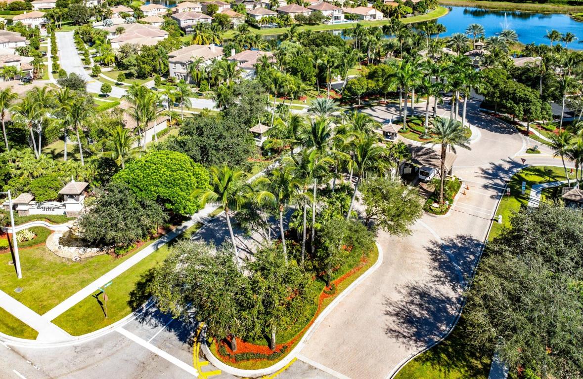 8782 Cobblestone Point Circle, Boynton Beach